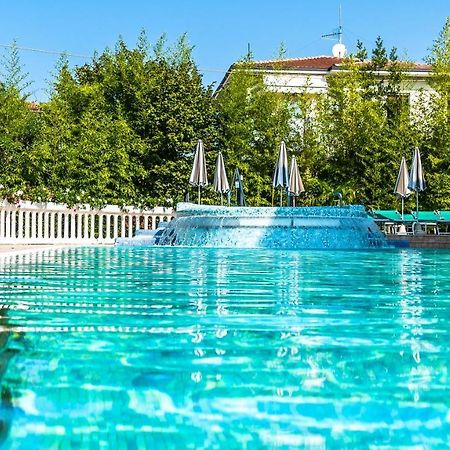 Hotel Smeraldo Lazise Exterior photo