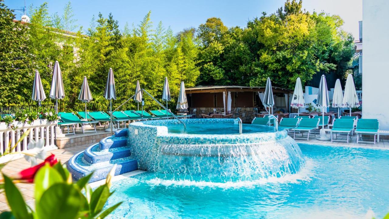 Hotel Smeraldo Lazise Exterior photo